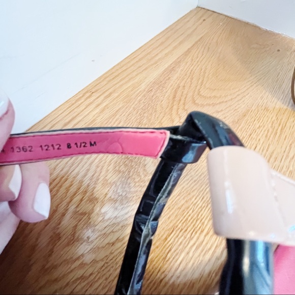 Boutique 9 Demo Wedge Strappy Sandal - Size 8.5 - Picture 9 of 9